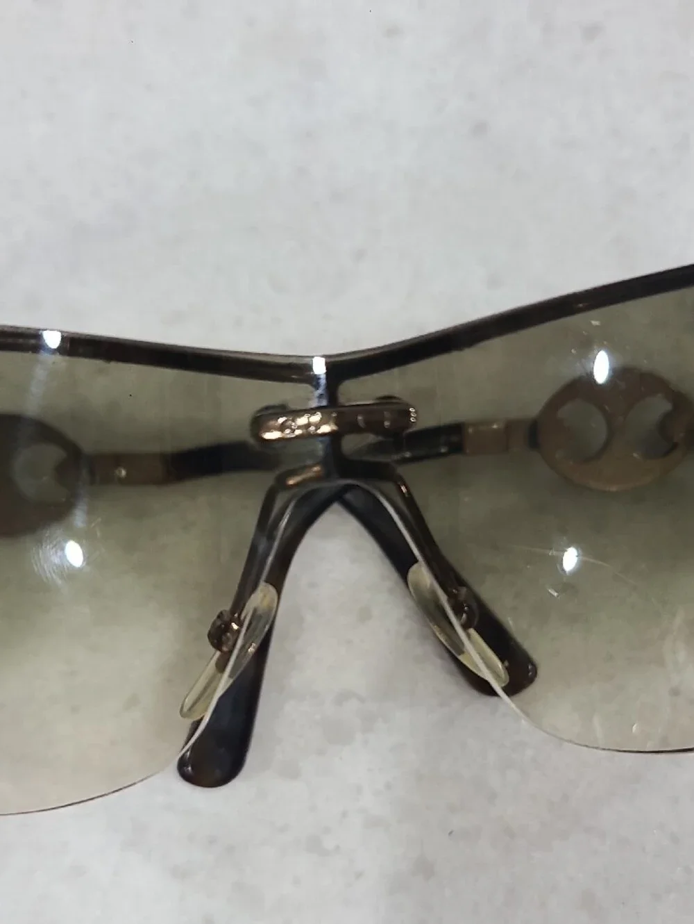 Gucci Brown Gradient Rimless Sunglasses with Logo Accent No Case.